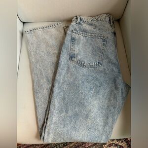 Good American Stonewashed Straight Leg Jeans Size 4/27